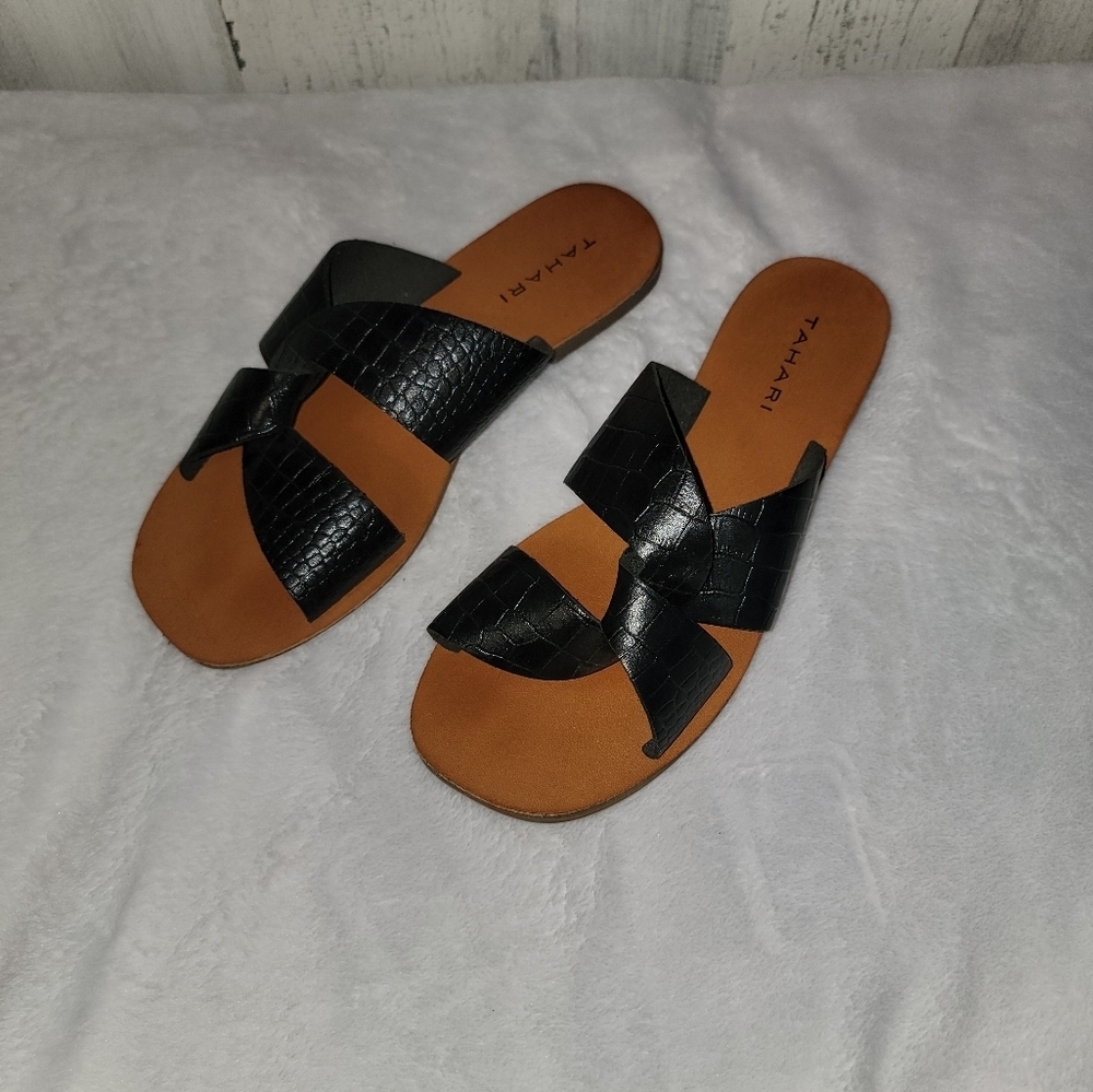 Tahari Naija Black and Tan Slide Sandals